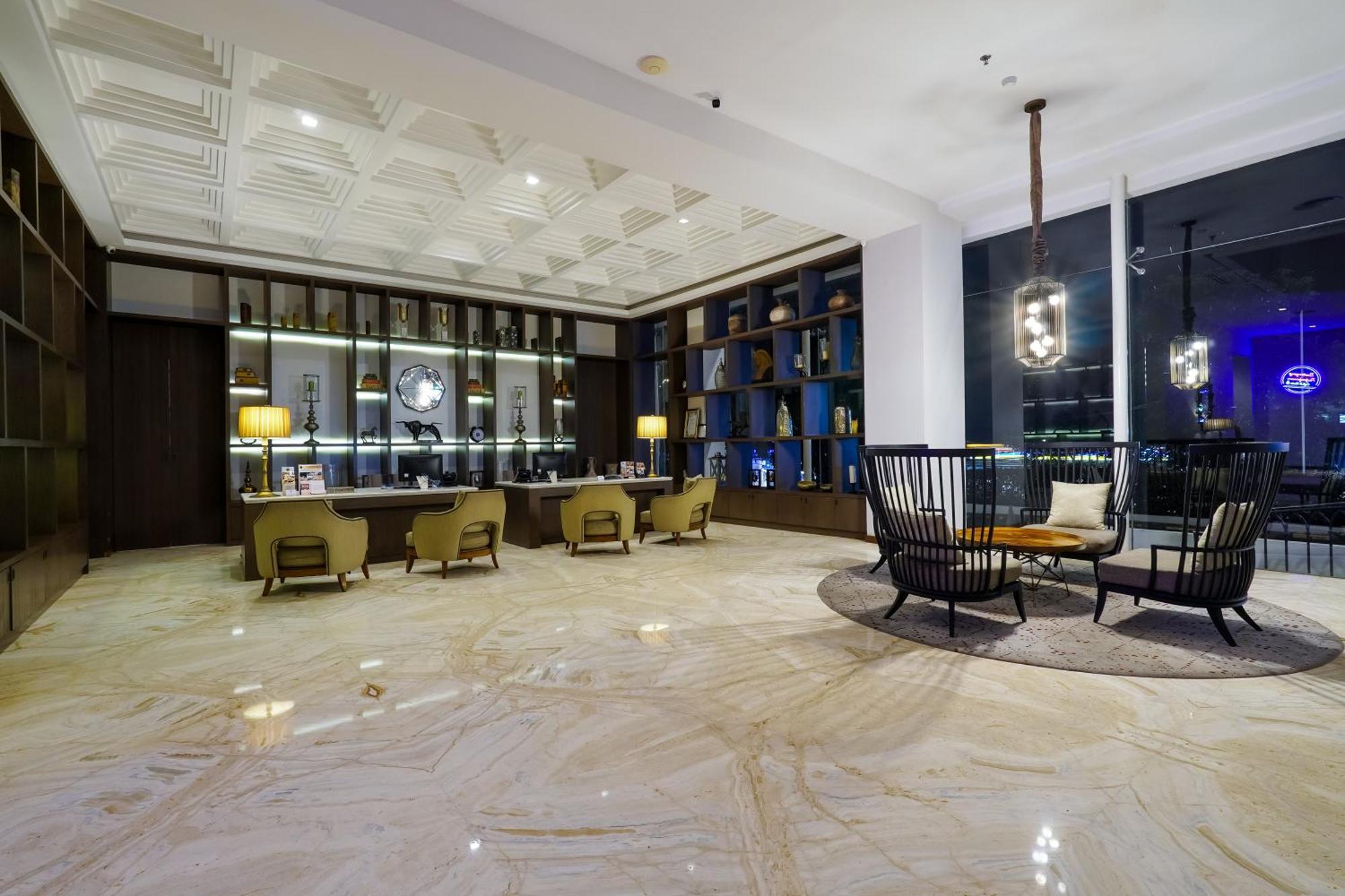 Royal Padjadjaran Hotel Богор Экстерьер фото